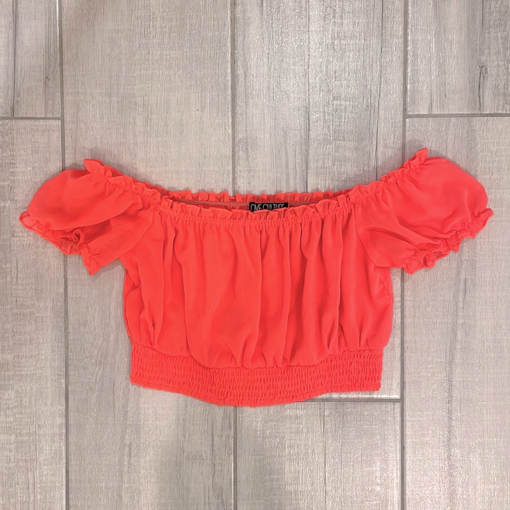 Crop top